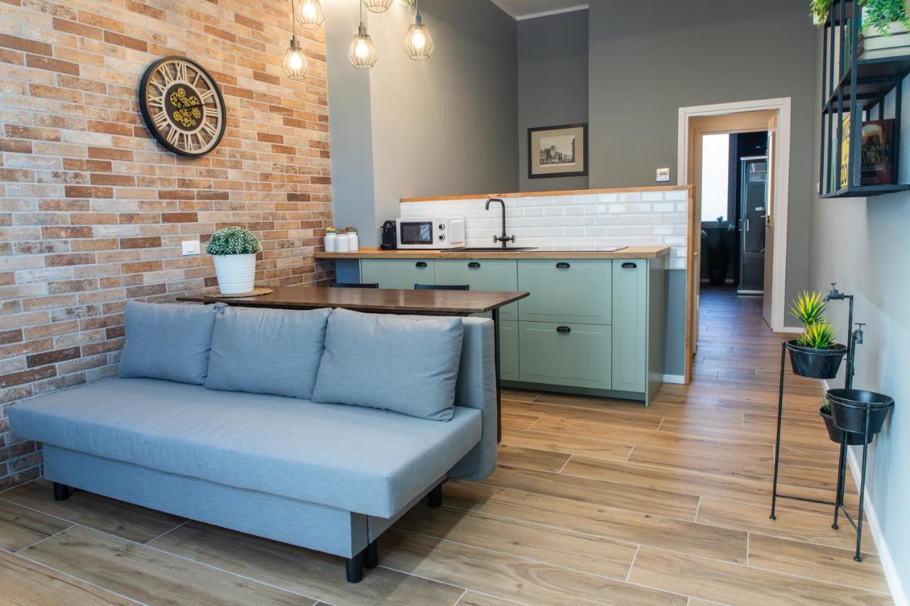 Private Design Studio 10 Minutes To Olympic Village — 4-Star Luxury Hotel in Milan, Italy