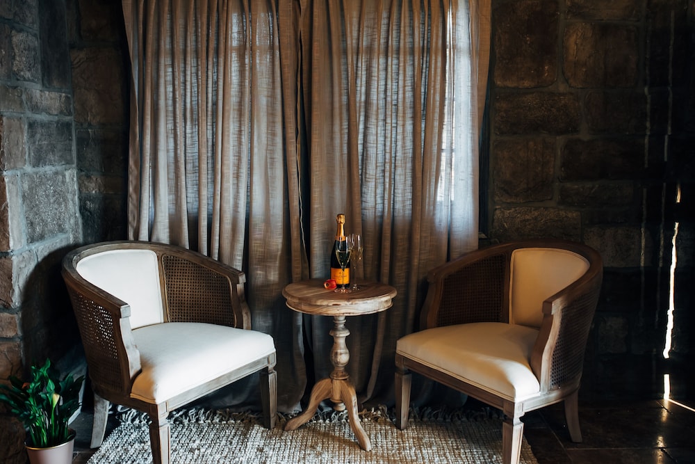 The Inn at Zaca Creek - photo 27