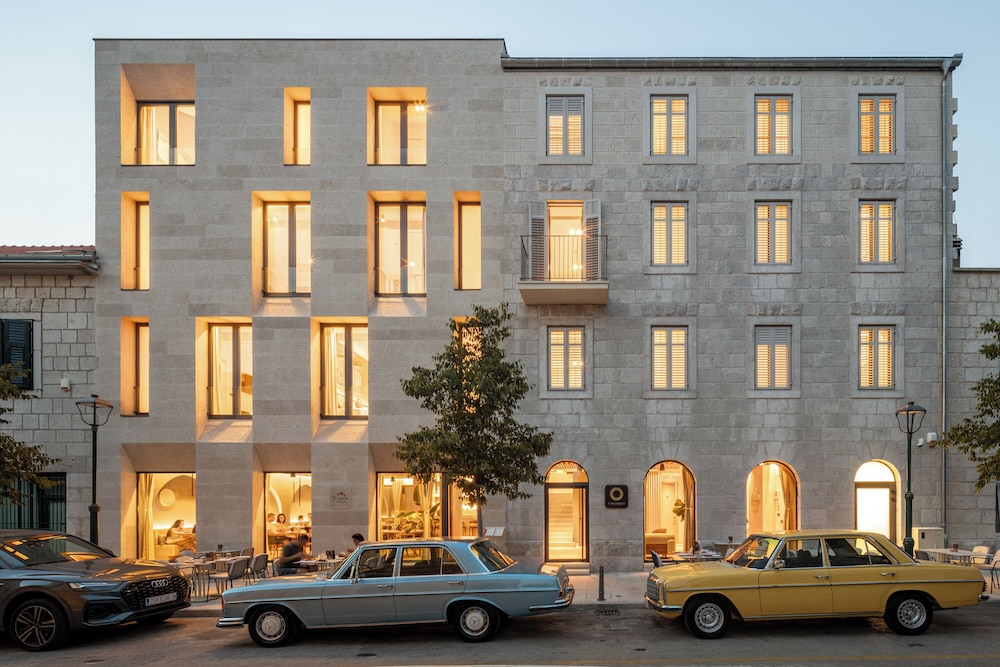 Emotheo Heritage Hotel — hotel in Imotski