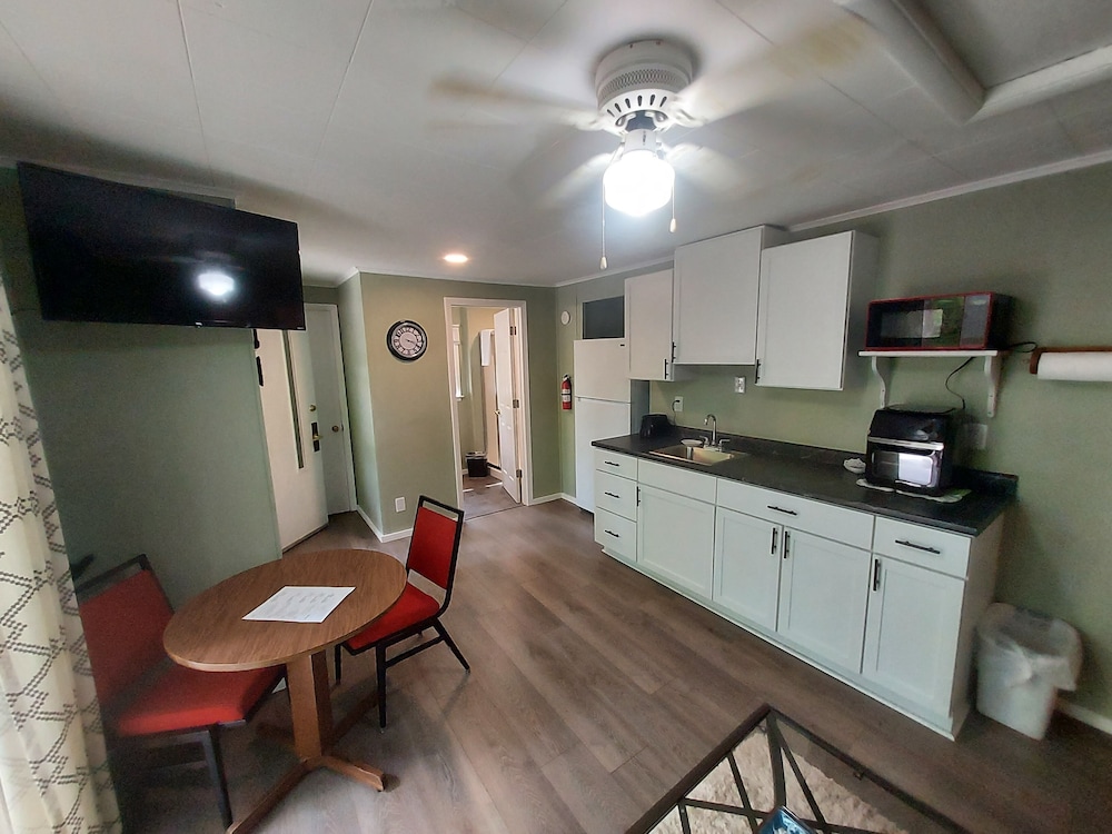 St. Croix Inn - photo 18