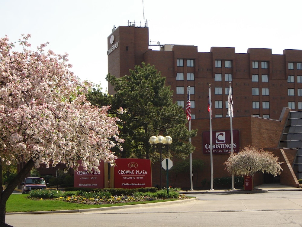 Crowne Plaza Columbus North Worthington by IHG - photo 2