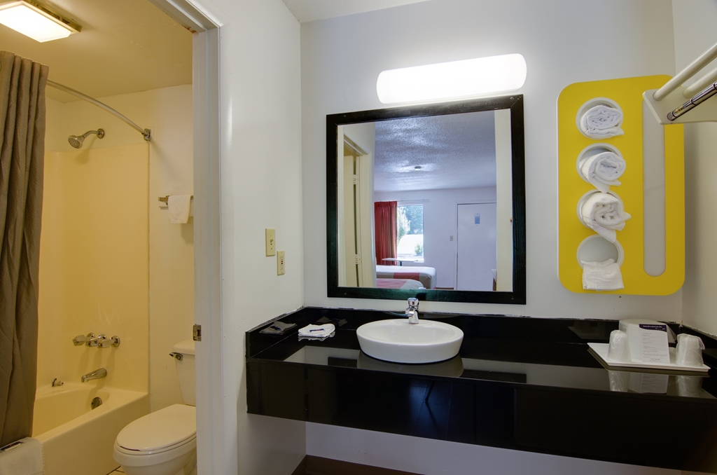 Motel6 Cartersville GA - photo 15