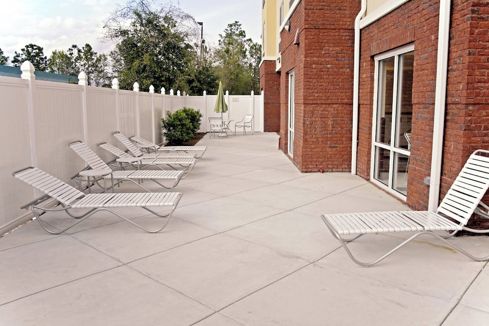 Fairfield Inn & Suites by Marriott Kingsland - photo 24