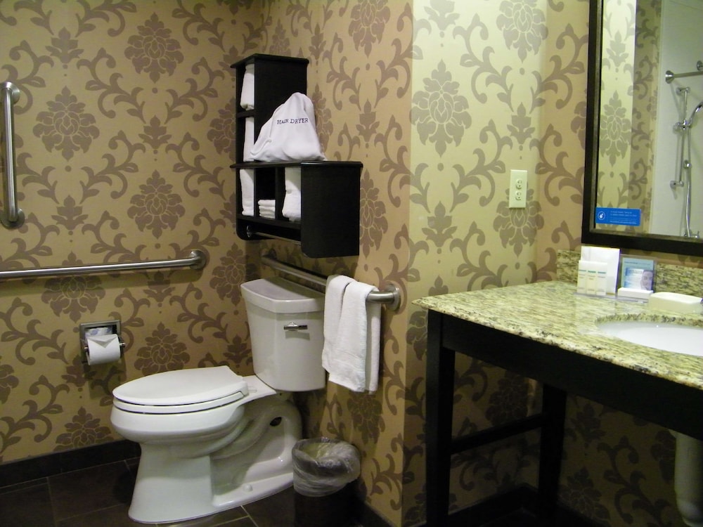 Hampton Inn & Suites Hope - photo 22