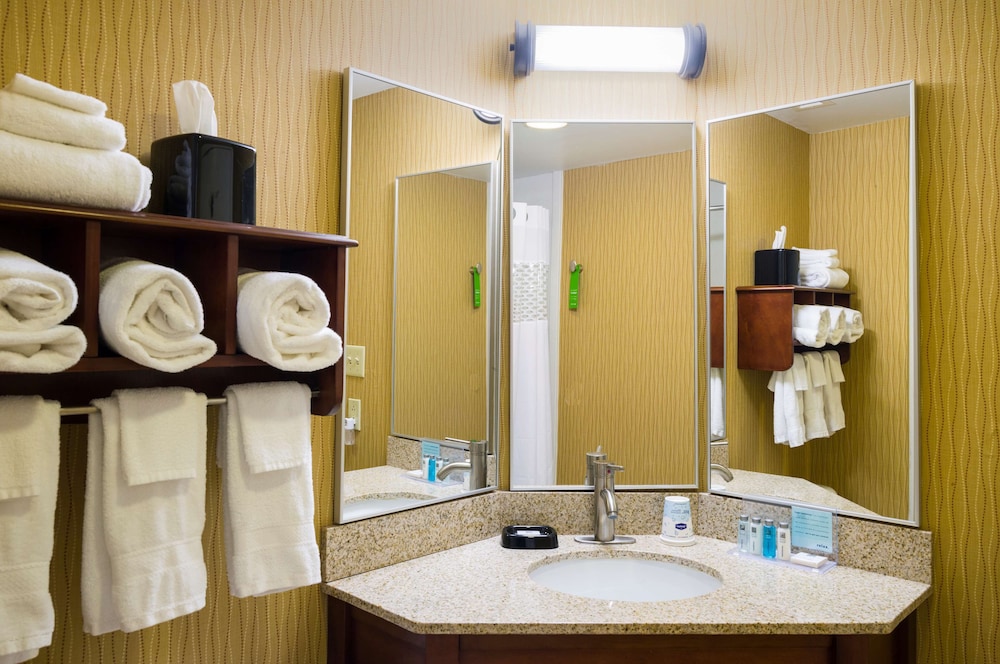 Hampton Inn Selinsgrove Shamokin Dam - photo 16