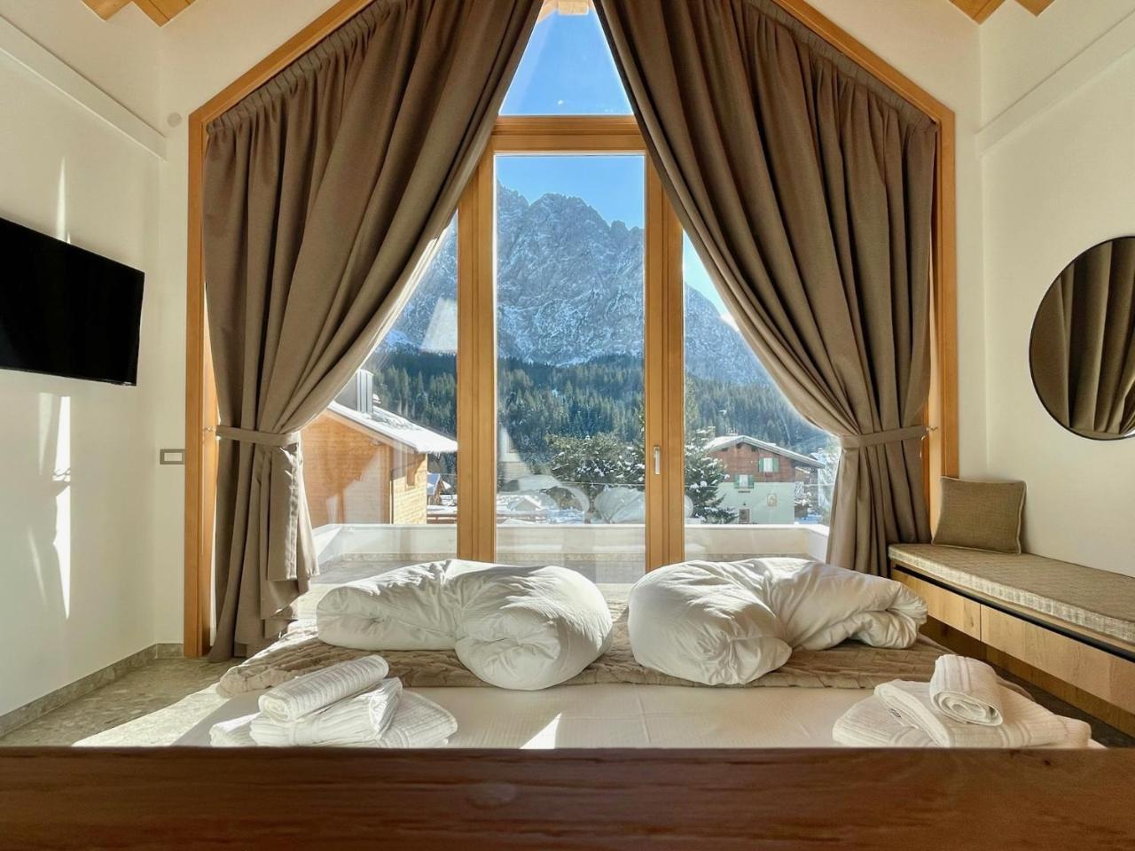 Maison Boutique Fior d'Alpe — 4-Star Luxury Hotel in Sappada, Italy