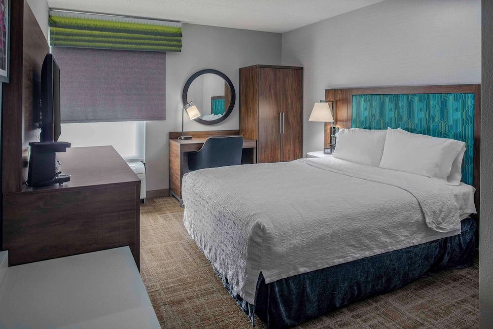 Hampton Inn Detroit Northville - photo 10