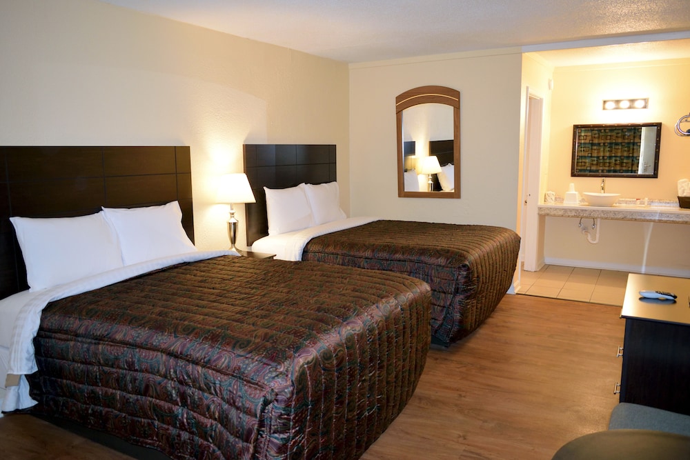 Red Carpet Inn Battleboro - photo 30