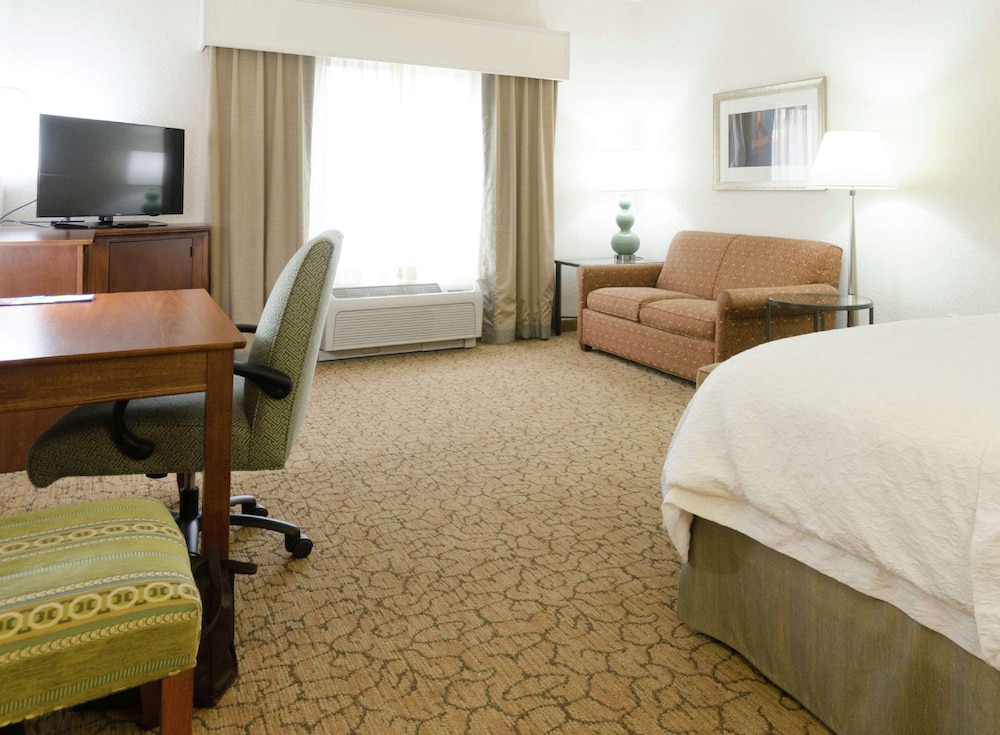 Hampton Inn Hickory - photo 19