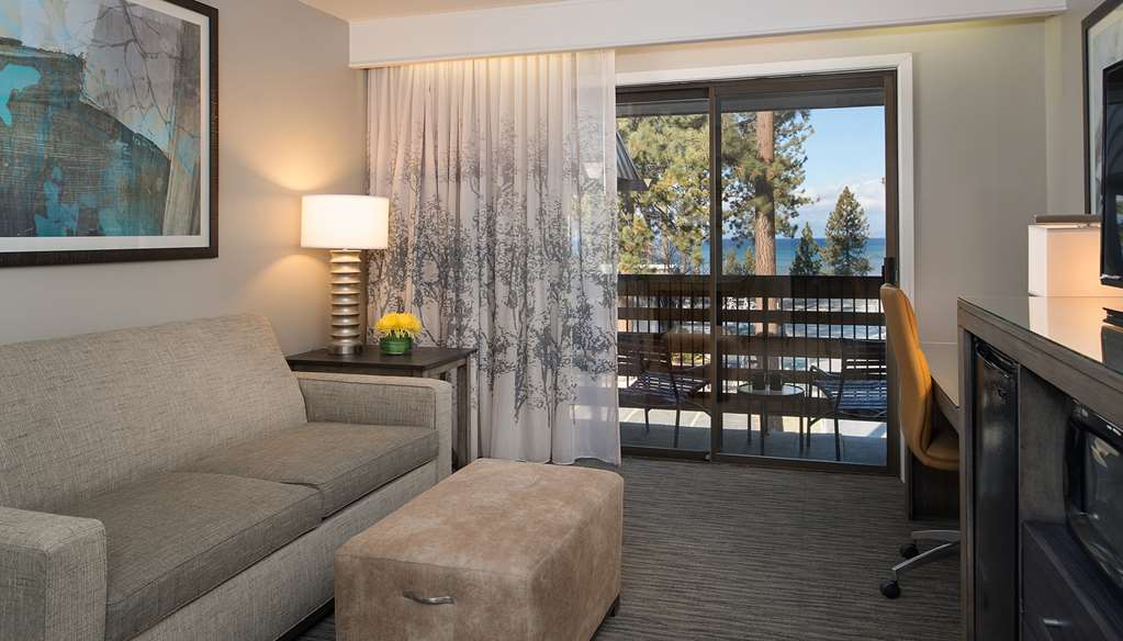 Hotel Azure - photo 24