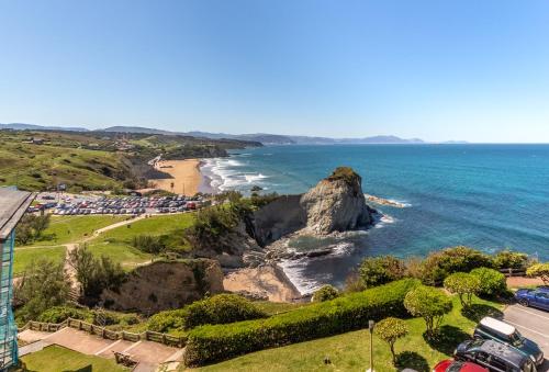 Primera Linea De Playa Surf Beach — Sopela