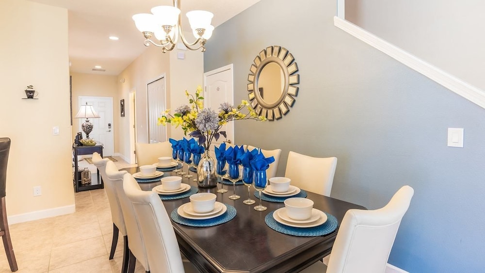 Grhcal8951 Paradise Palms Resort 5 Bed 4 Baths Townhouse - photo 2