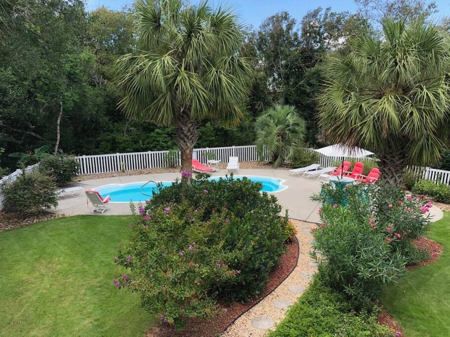 Why Knot Getaway. Emerald Isle Oasis — hotel in Emerald Isle