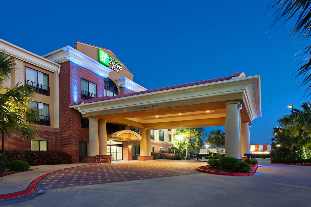 Holiday Inn Express Hotel & Suites Wharton by IHG — hotel in Wharton