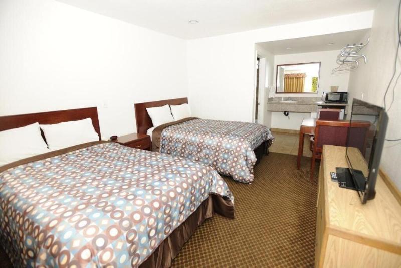 Victoria Motel - photo 47
