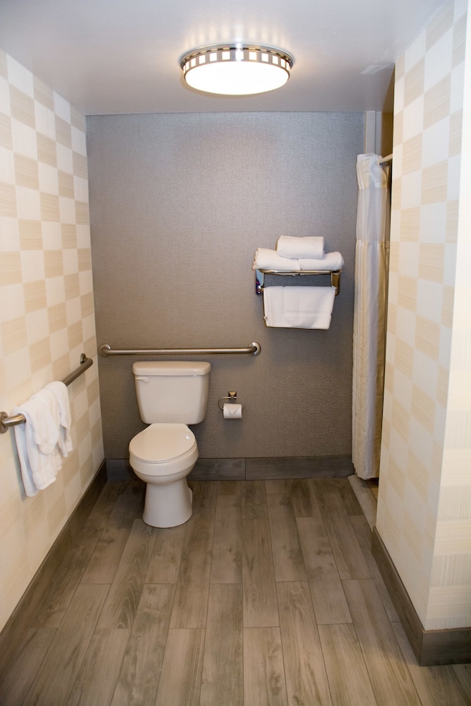 Hilton Garden Inn Salt Lake City Layton - photo 18