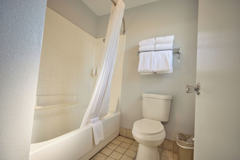 Cimarron Inn Klamath Falls - photo 15