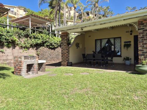 Villa Del Sol Unit 2 — 4-Star Luxury Hotel in Margate, South Africa