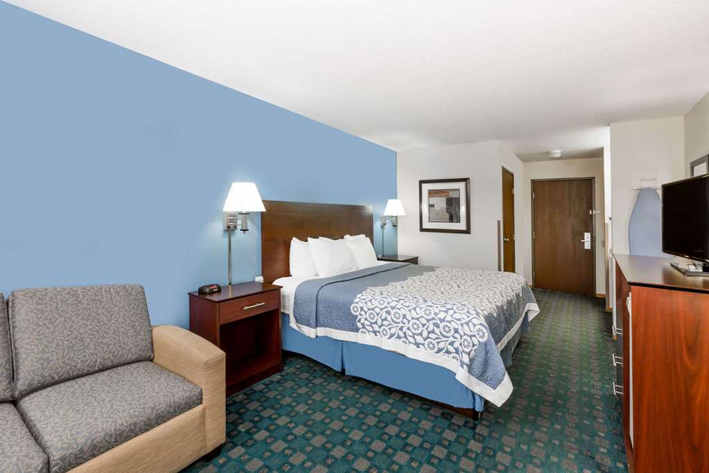 Days Inn by Wyndham Sioux City - photo 10