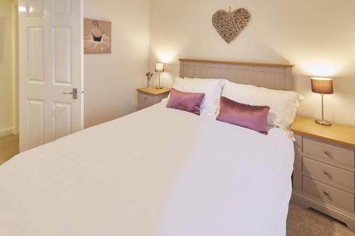 Host Stay Richemont Cottage