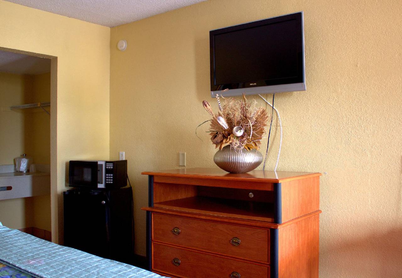 Lambert Inn - photo 7