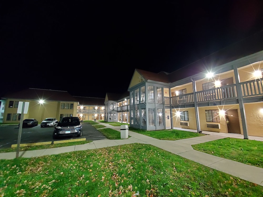 Travel Inn Motel - photo 32