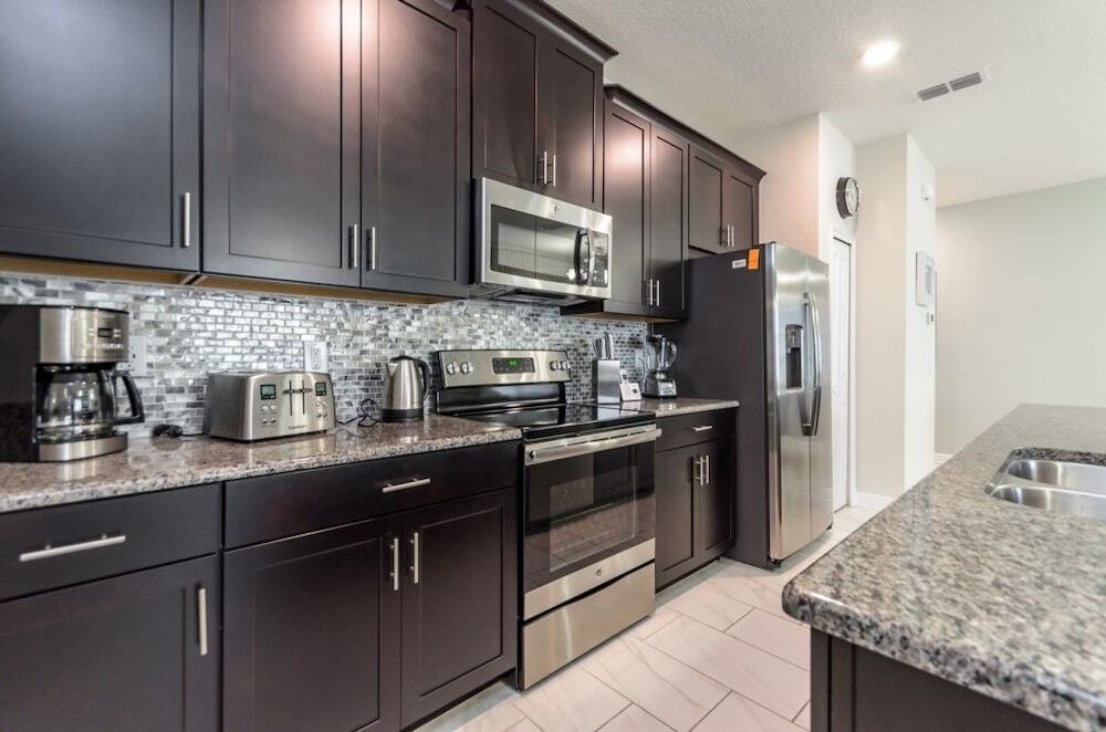 Amazing Townhome Storey Lake 4804CS - photo 4