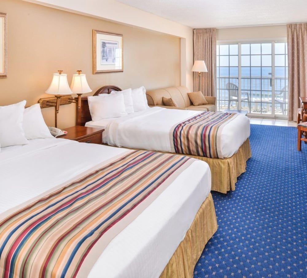 Paradise Plaza Inn - photo 16