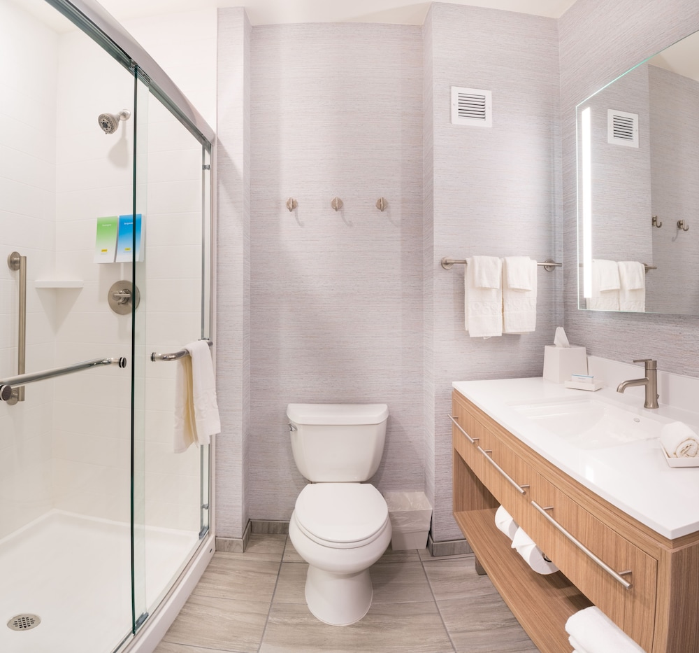 Home2 Suites by Hilton Temecula - photo 22