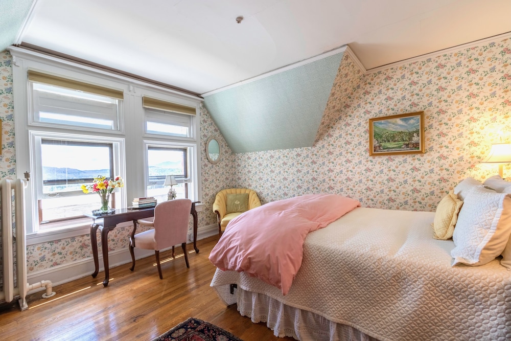 Wilburton Inn - photo 74