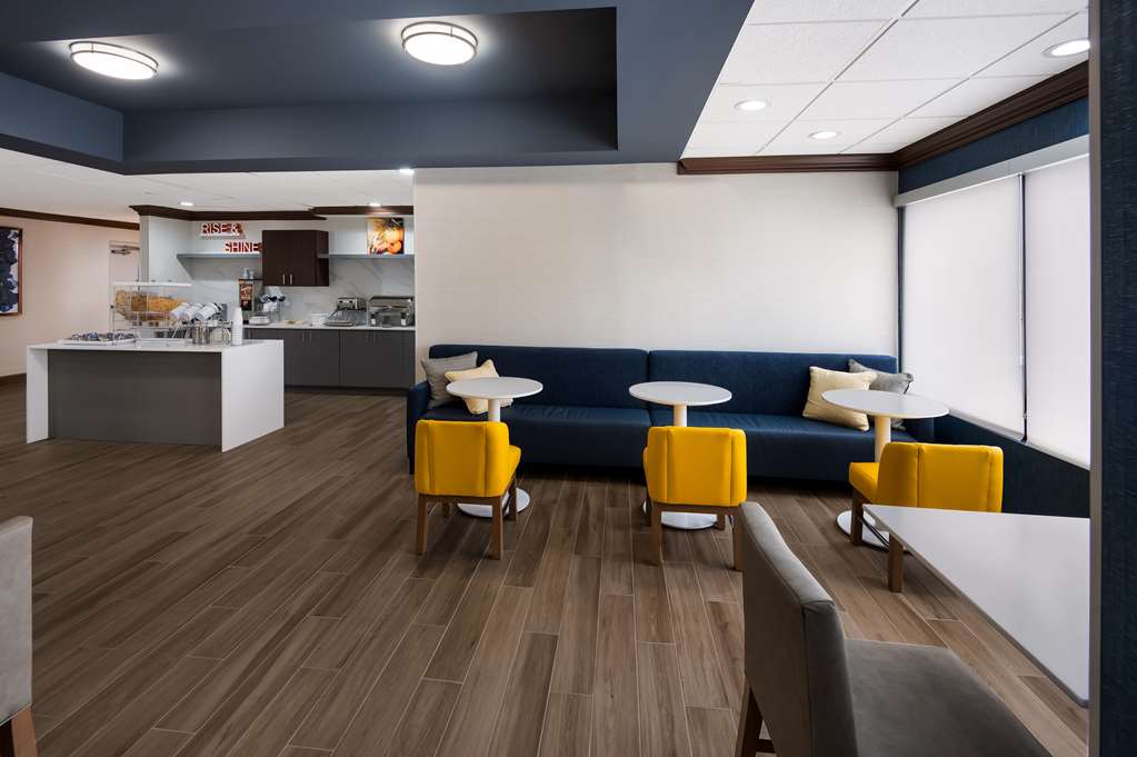 Comfort Inn & Suites Fishers Indianapolis - photo 47
