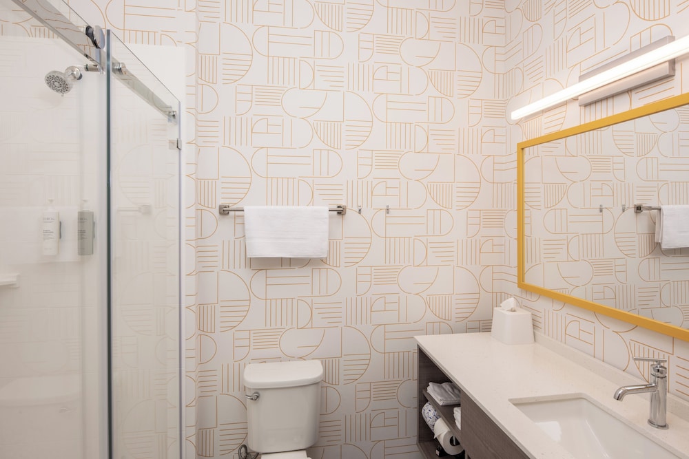 Home2 Suites by Hilton East Haven New Haven - photo 11