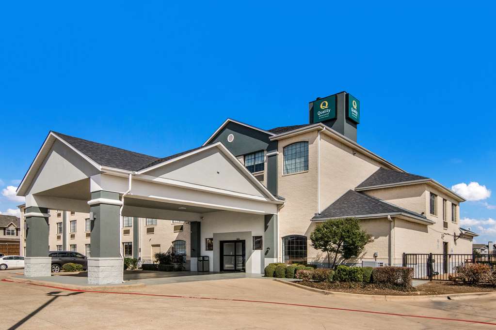 Quality Inn & Suites Fort Worth Fossil Creek in Fort Worth, United States