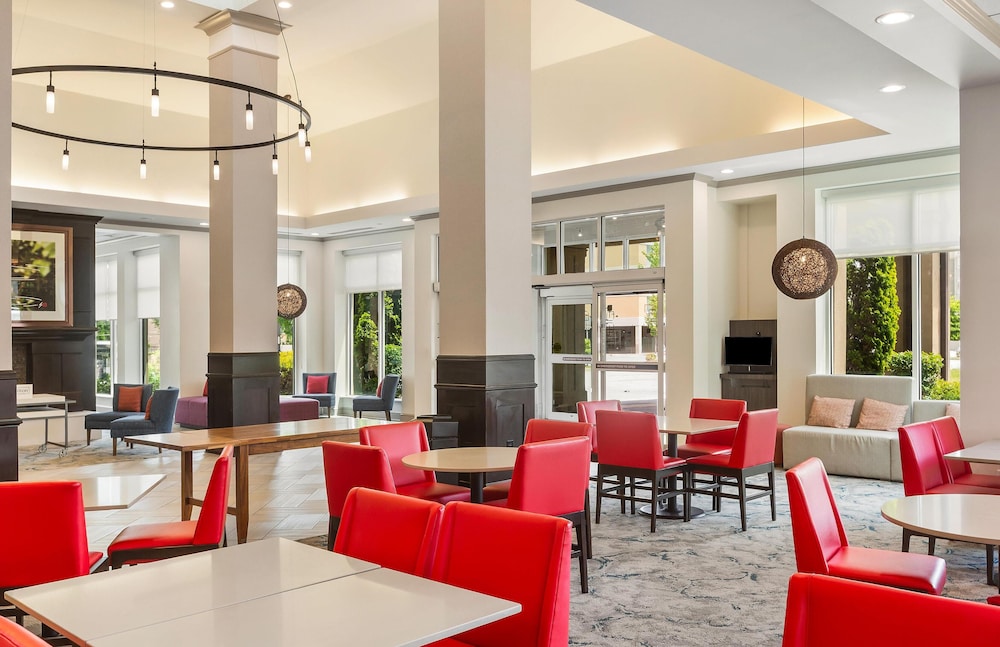 Hilton Garden Inn Atlanta Airport North - photo 24