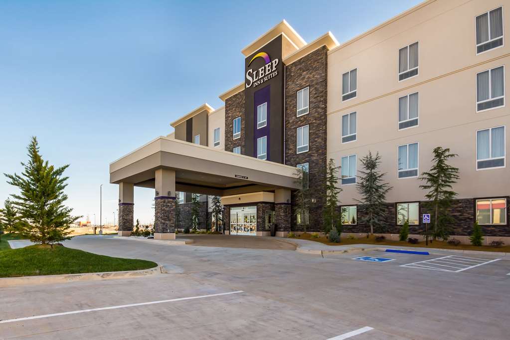 Sleep Inn & Suites Yukon Oklahoma City in Yukon, United States