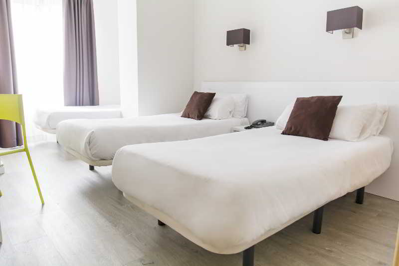 Sweet Hotel Continental