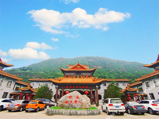 Yinhai Hotel — hotel in Taicheng