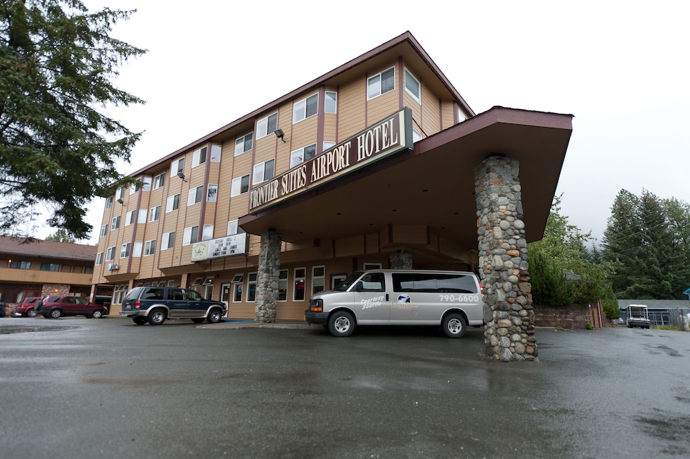 Frontier Suites Hotel in Juneau - photo 30