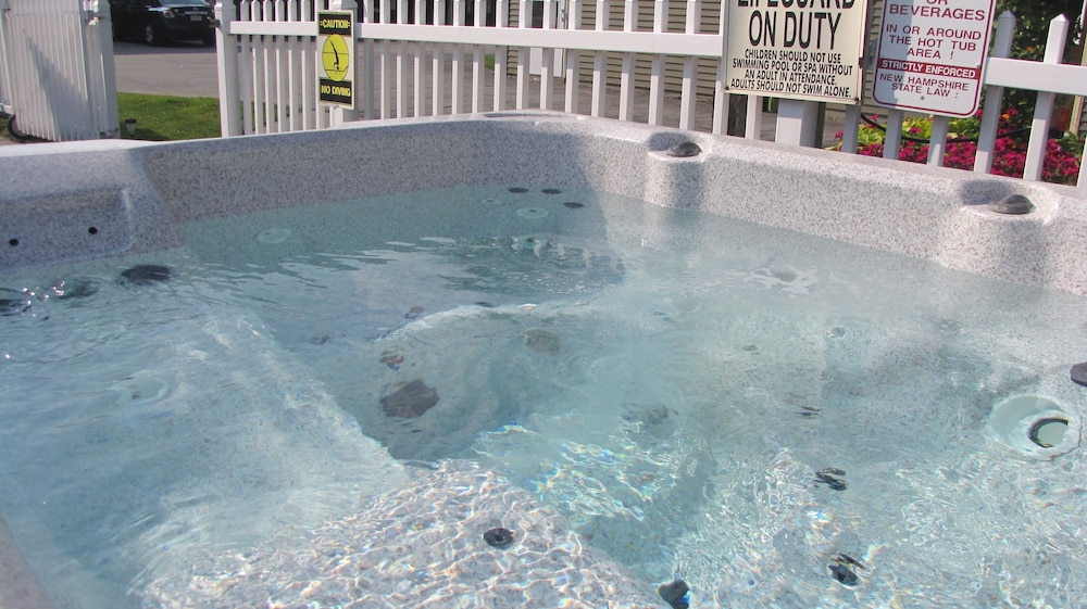 Mt Madison Inn & Suites - photo 37