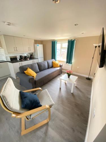 Stunning 1 Bedroom Flat In Wood Green — 4-Star Luxury Hotel in London, United Kingdom