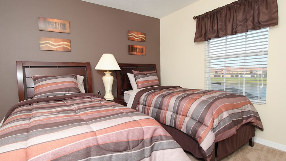 Grhcap8859 Paradise Palms Resort 4 Bed 3 Baths Townhouse - photo 3