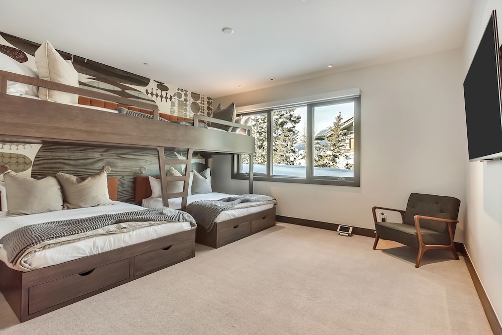 Stein Eriksen Residences - photo 8