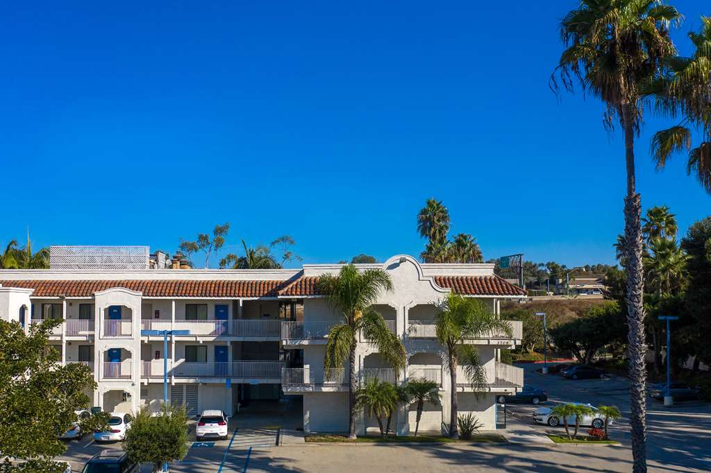 Motel 6 Oceanside CA - featured photo
