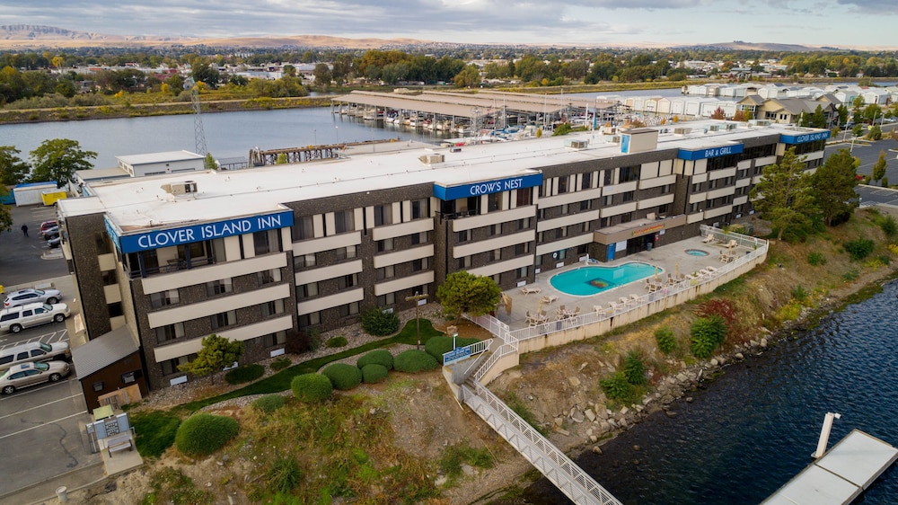 Clover Island Inn - photo 37