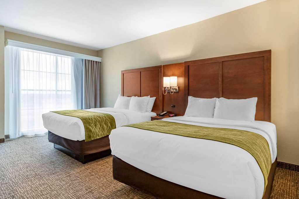 Comfort Suites San Antonio Ft. Sam Houston SAMMC Area - photo 22
