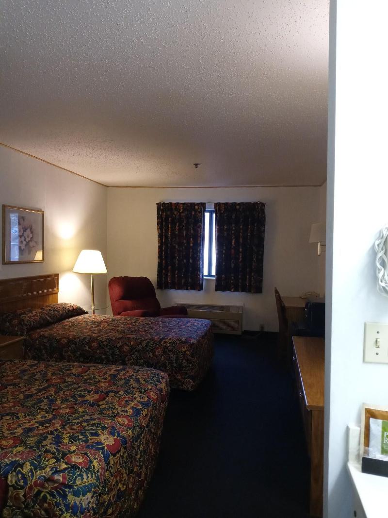 New Martinsville Inn - photo 22