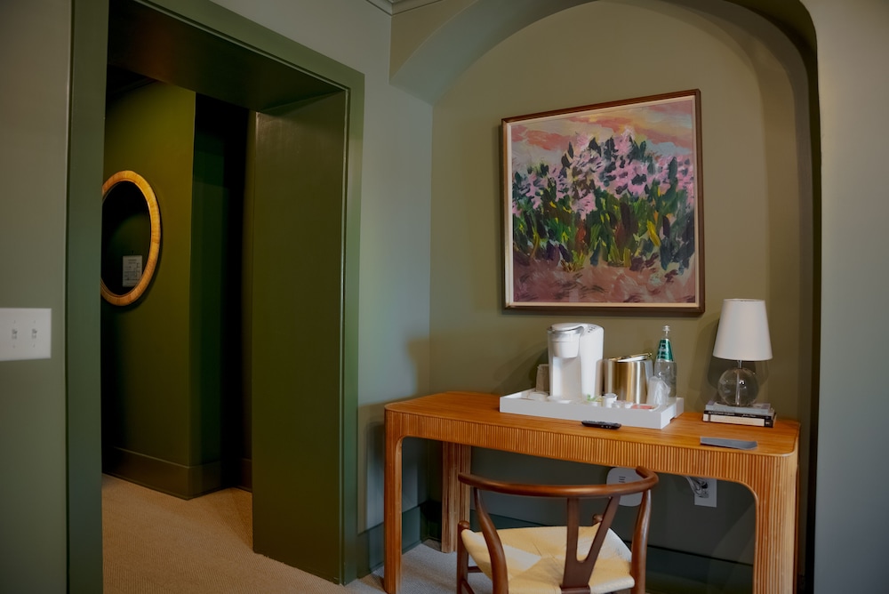 The Woodward Hotel - photo 21