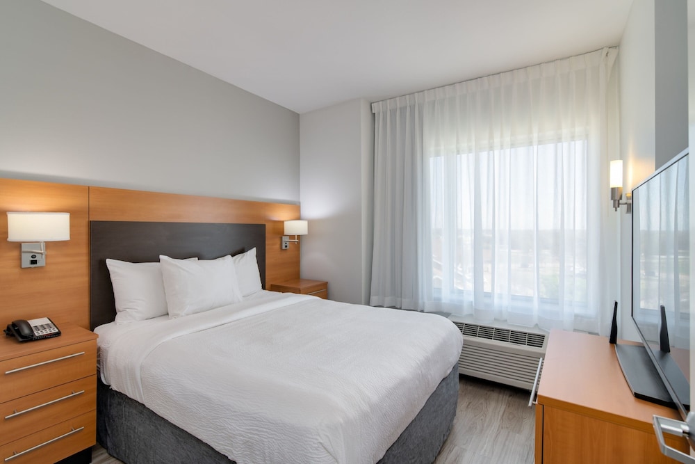 TownePlace Suites Dallas McKinney - photo 8