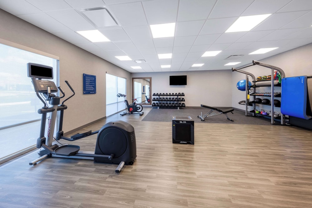 Hampton Inn by Hilton Kansas City Southeast - photo 21