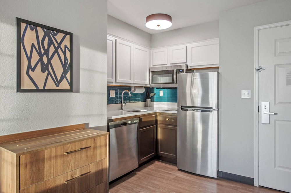 Staybridge Suites Rocklin Roseville Area by IHG - photo 25